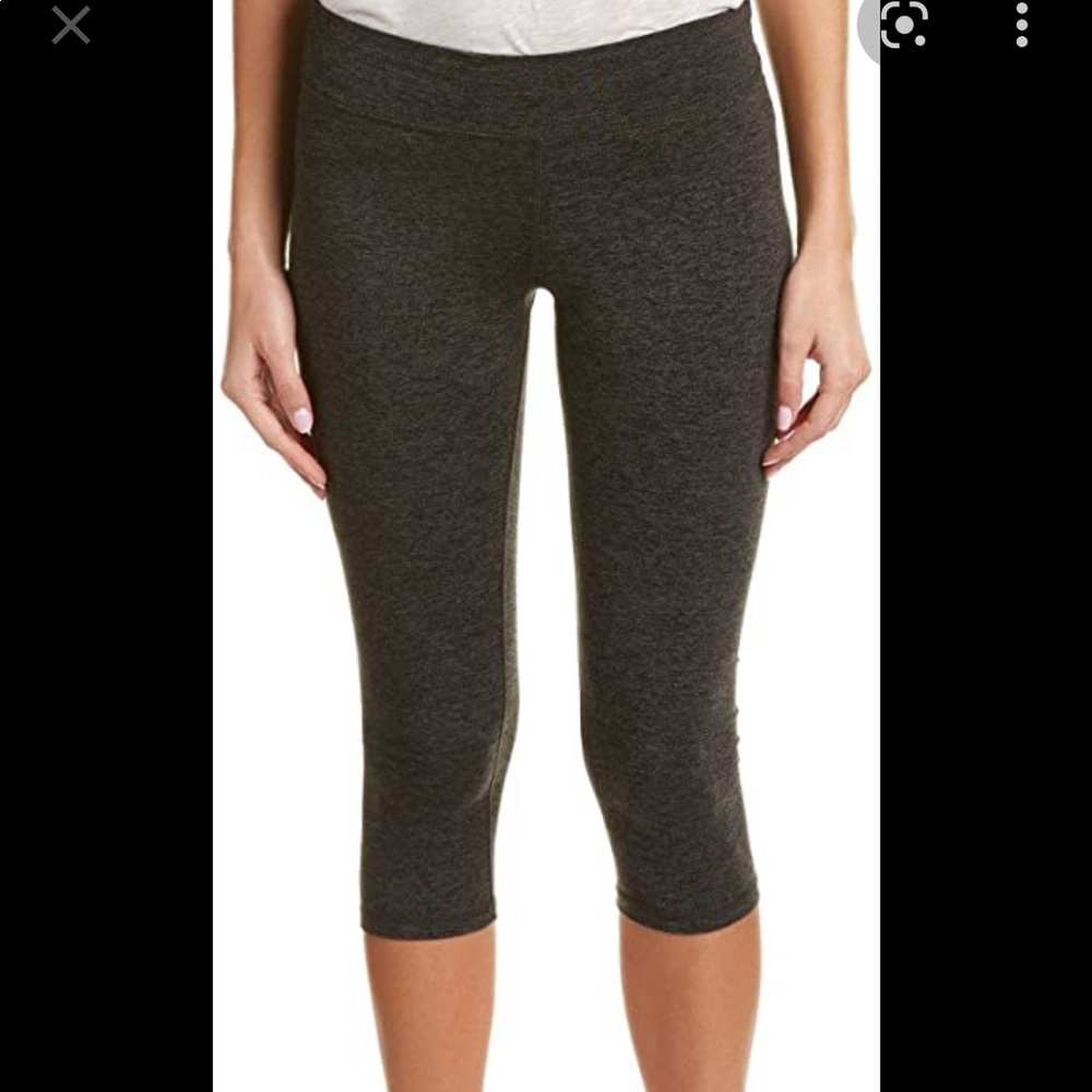 Good HYOUman Run Faster grey crop legging xs pant Capri